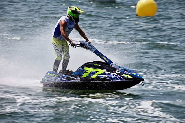 疑是一个历 疑是一个历